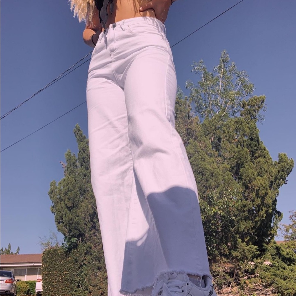 White Widw Leg Jeans